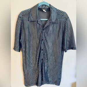 🌟HP🌟SILVER METALLIC OPEN KNIT CHAIN LOOK Vintage Pop Icon Mens Shirt Concert